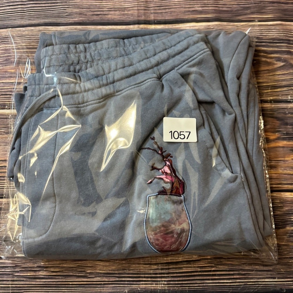 MR EAT WELL Sweatpants Joggers Womens XL Grey Wine Glass Drawstring Pants - Picture 13 of 13